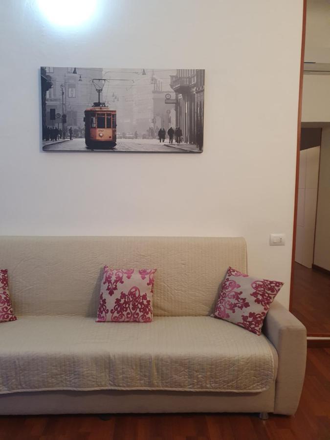 Arena Suite All Comforts - With Free Parking Garage Per Qualified Rate - Con Parcheggio Incluso Per Le Tariffe Qualificanti - Metro Verde Greenline Moscova ミラノ エクステリア 写真